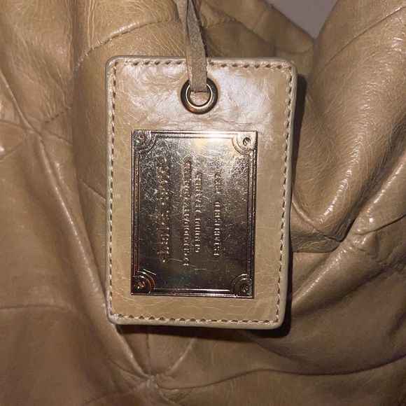 Charles David - Picture 3 of 4